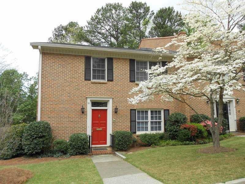 3 bedroom, 2,328 sq ft condominium sold at 4101 Dunwoody Club Drive 16, Dunwoody, GA 30350