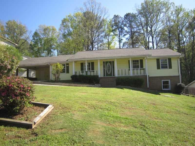 6 bedroom, 2,035 sq ft single family residence sold at 2058 Rock Creek Road, Buford, GA 30519