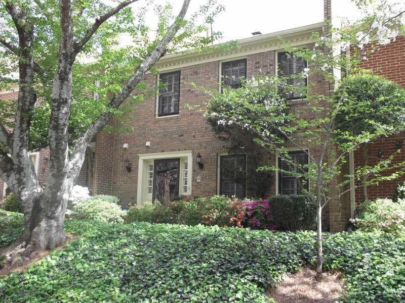 3 bedroom, 1,728 sq ft condominium sold at 3050 Margaret Mitchell Drive 11, Atlanta, GA 30327