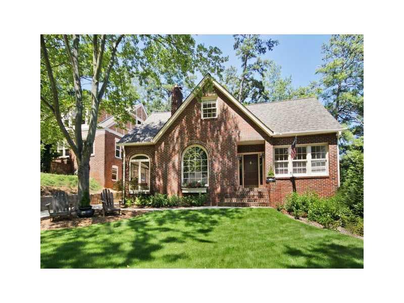 4 bedroom, 2,514 sq ft single family residence sold at 1673 N Pelham Road, Atlanta, GA 30324