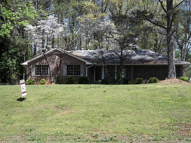 3 bedroom single family residence sold at 990 flamingo Drive, Austell, GA 30168