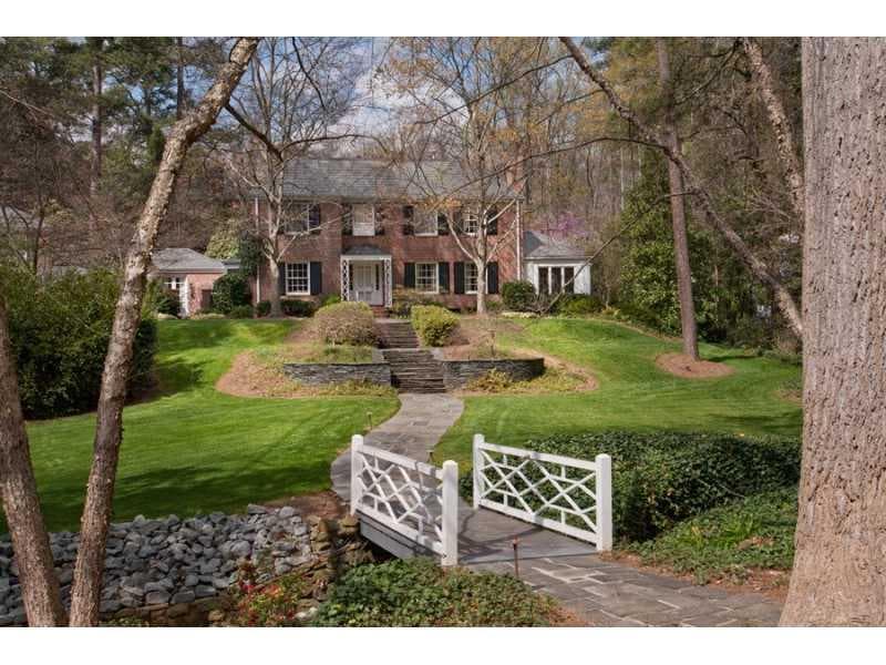 4 bedroom single family residence sold at 3136 Andrews Drive, Atlanta, GA 30305