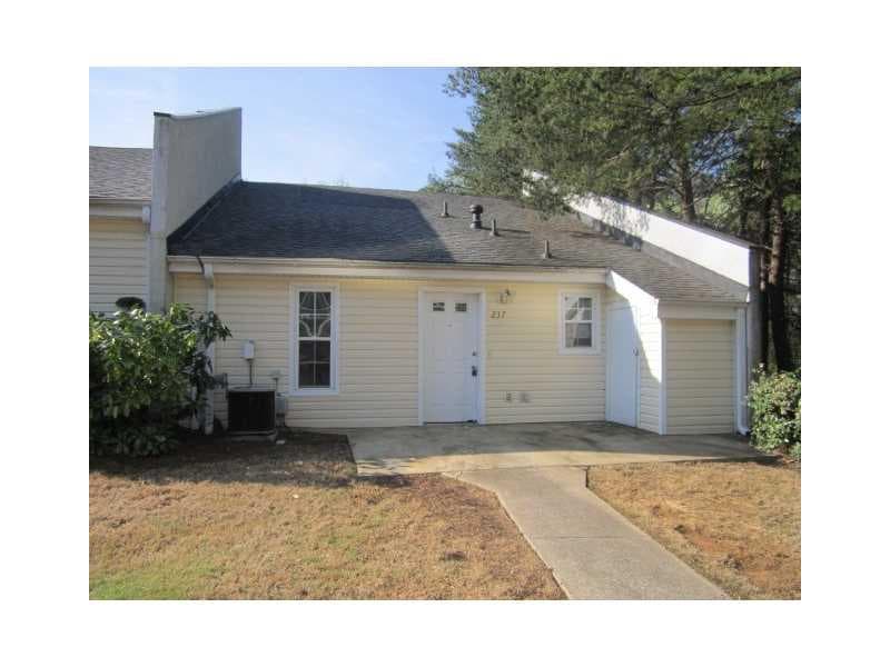 237 GOSHEN Lane 237, Woodstock, GA 30188 — most recent listing photo