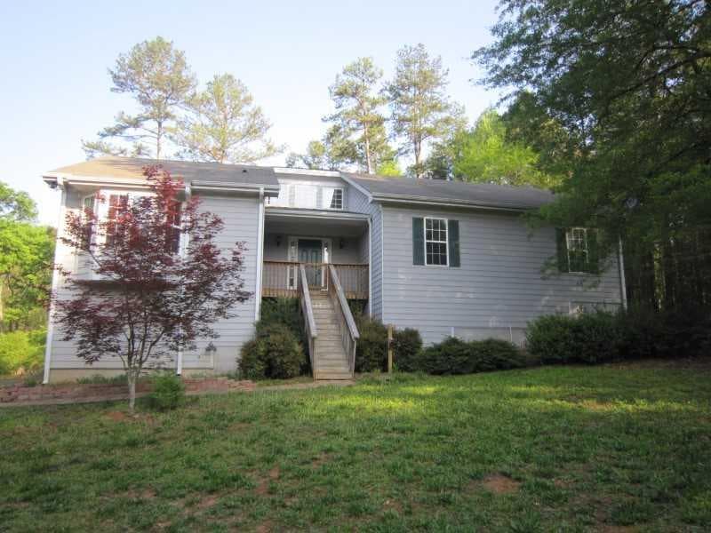 226 Elias Hayes, Hoschton, GA 30548 — most recent listing photo
