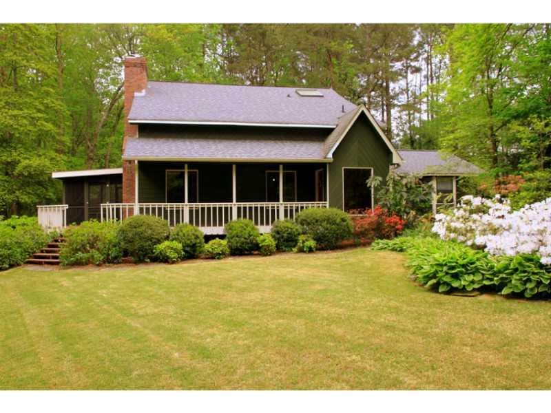 2 bedroom, 2,018 sq ft single family residence sold at 6300 Namon Wallace Road, Cumming, GA 30028