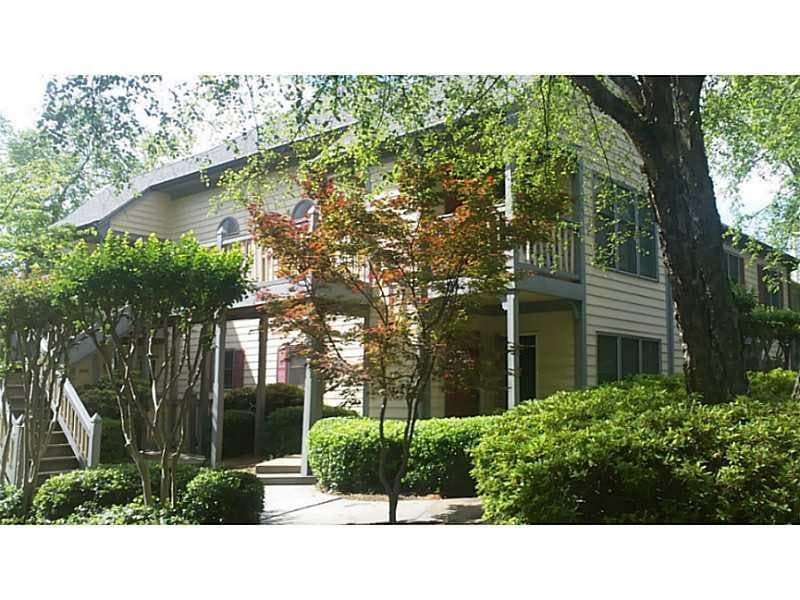 402 Abingdon Way 402, Atlanta, GA 30097 — most recent listing photo