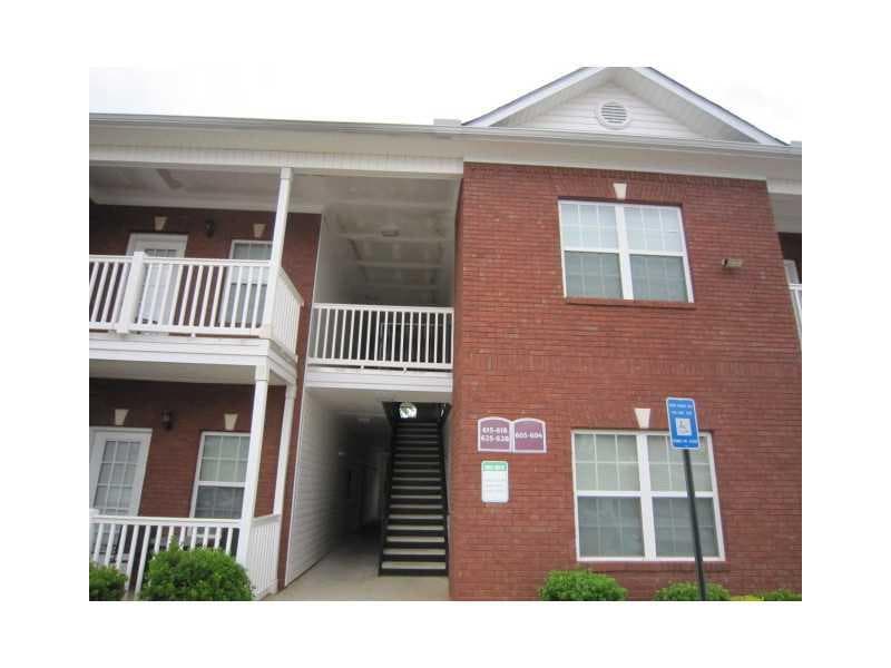 3 bedroom, 1,325 sq ft condominium sold at 7712 Autry Circle 627, Douglasville, GA 30134