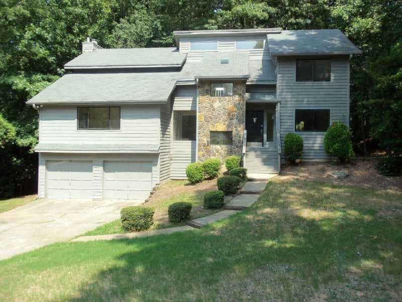 1880 Branch Valley Drive, Roswell, GA 30076 — most recent listing photo