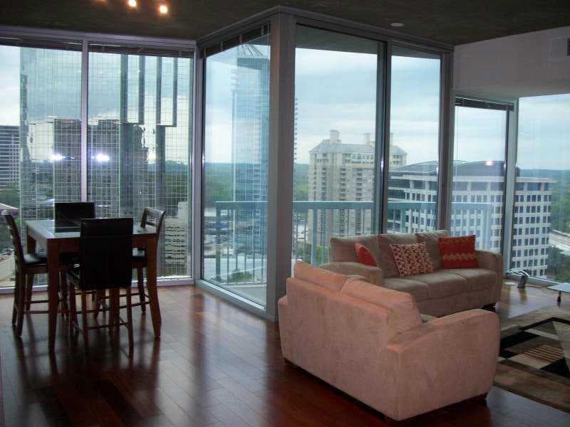 2 bedroom, 1,245 sq ft condominium sold at 3324 Peachtree Road 1619, Atlanta, GA 30326