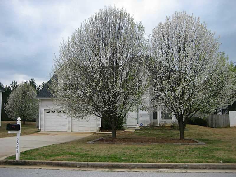4 bedroom, 2,404 sq ft single family residence sold at 2065 Resting Creek Drive, Decatur, GA 30035