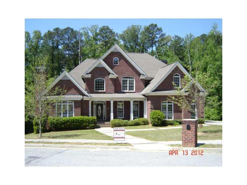 8 bedroom, 5,549 sq ft single family residence sold at 2721 Peyton Springs Circle, Atlanta, GA 30311