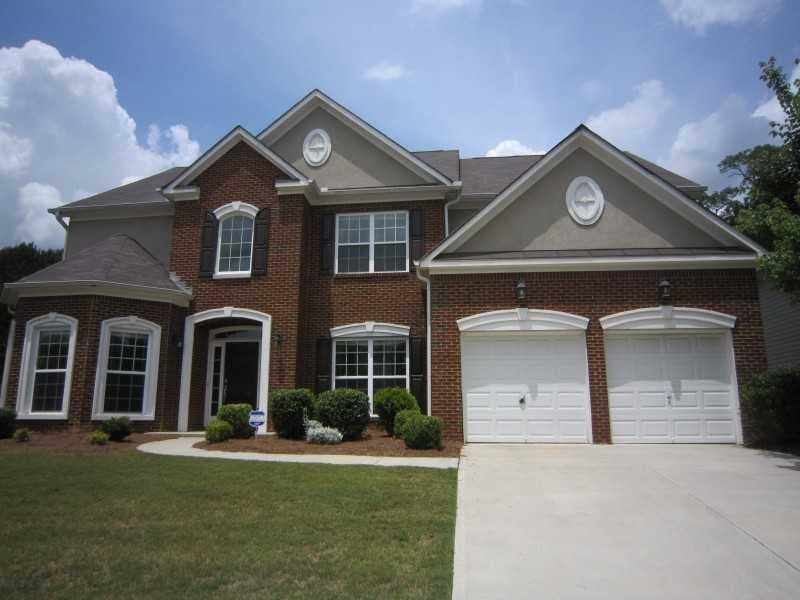 5 bedroom, 3,452 sq ft single family residence sold at 400 Simonton Crest Drive, Lawrenceville, GA 30045