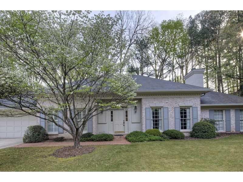4 bedroom single family residence sold at 4421 Paces Battle, Atlanta, GA 30327