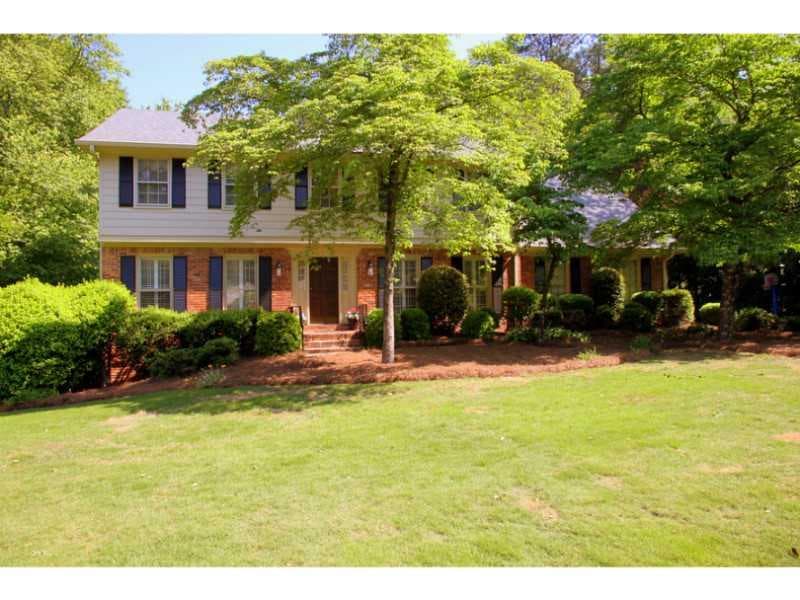 1158 St Andrews Circle, Dunwoody, GA 30338 — most recent listing photo