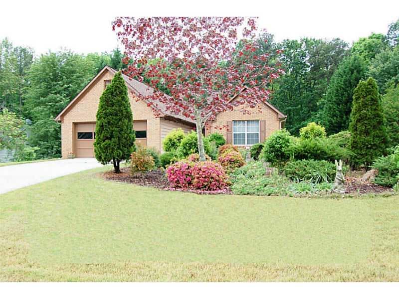 3 bedroom, 1,567 sq ft single family residence sold at 1702 Hamilton Dam Trail, Dacula, GA 30019