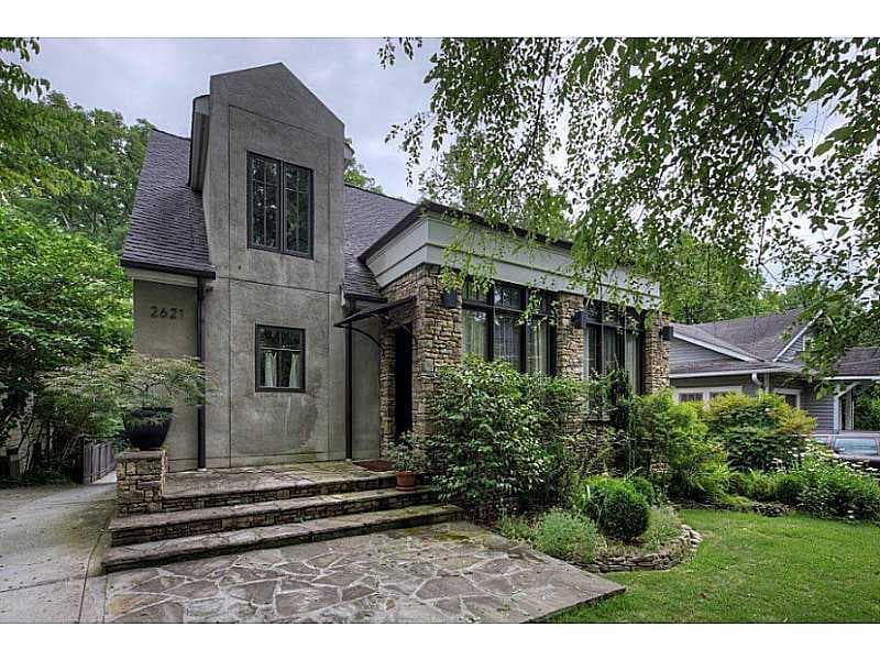 3 bedroom single family residence sold at 2621 Brookwood Drive, Atlanta, GA 30305
