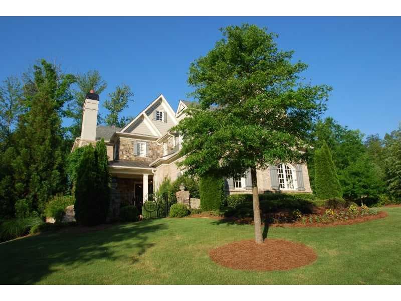 6 bedroom, 7,382 sq ft single family residence sold at 1620 High Trail, Atlanta, GA 30339