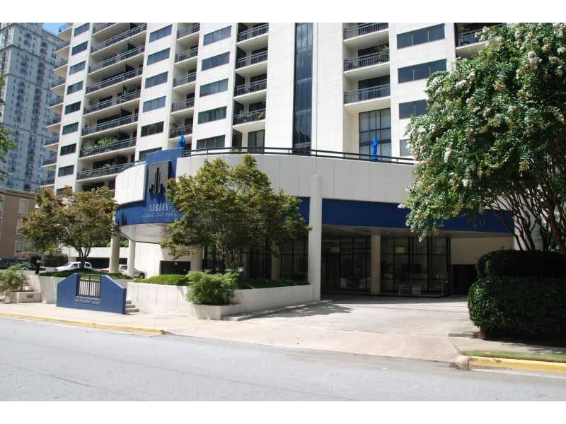 2 bedroom, 1,110 sq ft condominium sold at 1130 Piedmont Avenue 507, Atlanta, GA 30309