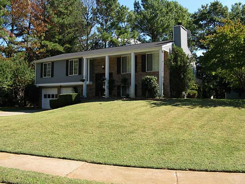 385 Liberty Trace, Roswell, GA 30076 — most recent listing photo