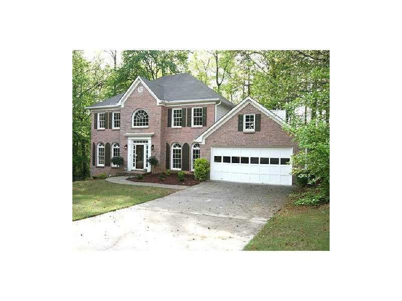 4 bedroom, 2,878 sq ft single family residence sold at 1162 Malvern Hunt Court, Lawrenceville, GA 30043