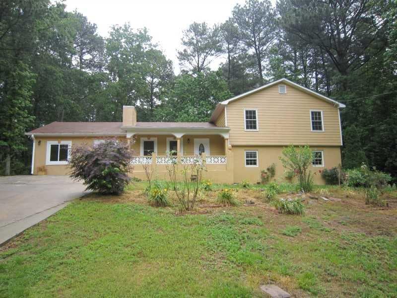2605 Suncrest Drive, Buford, GA 30519 — most recent listing photo