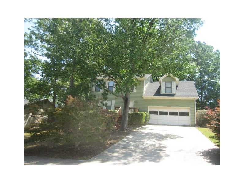 2875 TROTTERS POINTE Drive, Snellville, GA 30039 — most recent listing photo