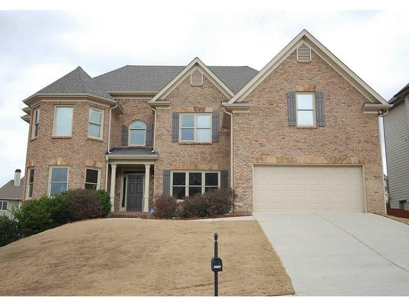 5 bedroom, 3,607 sq ft single family residence sold at 3713 Lost Oak Drive, Buford, GA 30519