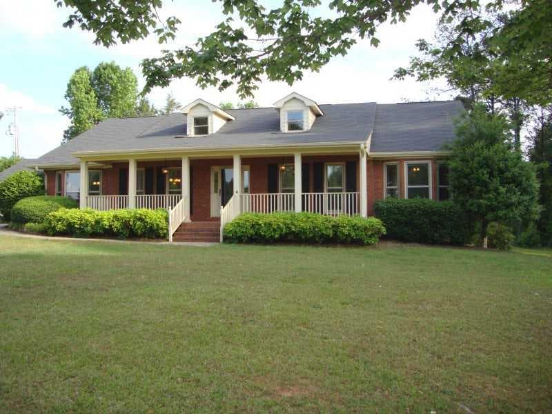 4 bedroom single family residence sold at 155 Sandy Lane, Brooks, GA 30205