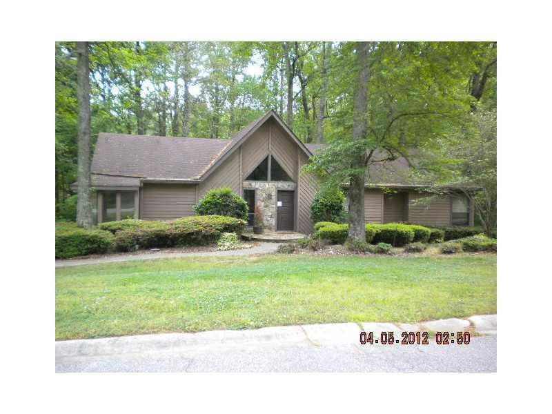 2525 Chimney Springs Drive, Marietta, GA 30062 — most recent listing photo