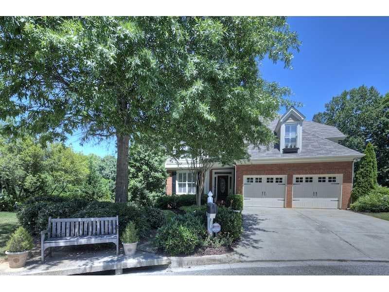 5 bedroom single family residence sold at 3074 Old Cabin Lane, Smyrna, GA 30080