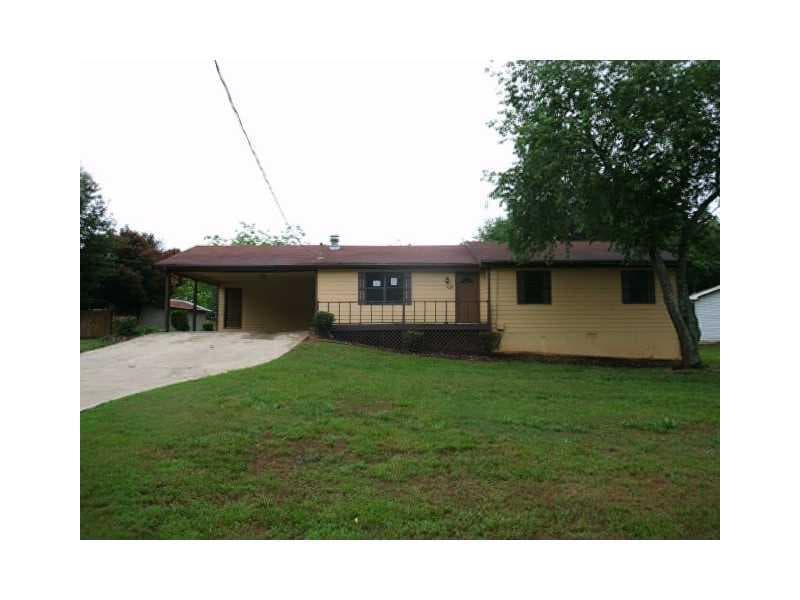 3 bedroom, 1,300 sq ft single family residence sold at 647 Summit Ridge Court, Lawrenceville, GA 30045