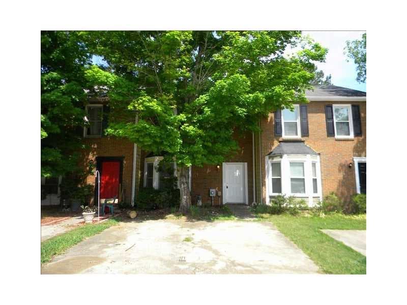 8044 WOODLAKE Drive 8044, Riverdale, GA 30274 — most recent listing photo