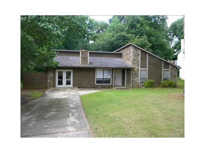 8409 BEECHWOOD Trace, Riverdale, GA 30274 — most recent listing photo