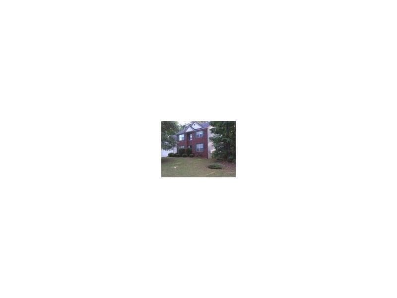 3 bedroom, 2,246 sq ft single family residence sold at 1027 Shadow Lake Drive, Lithonia, GA 30058