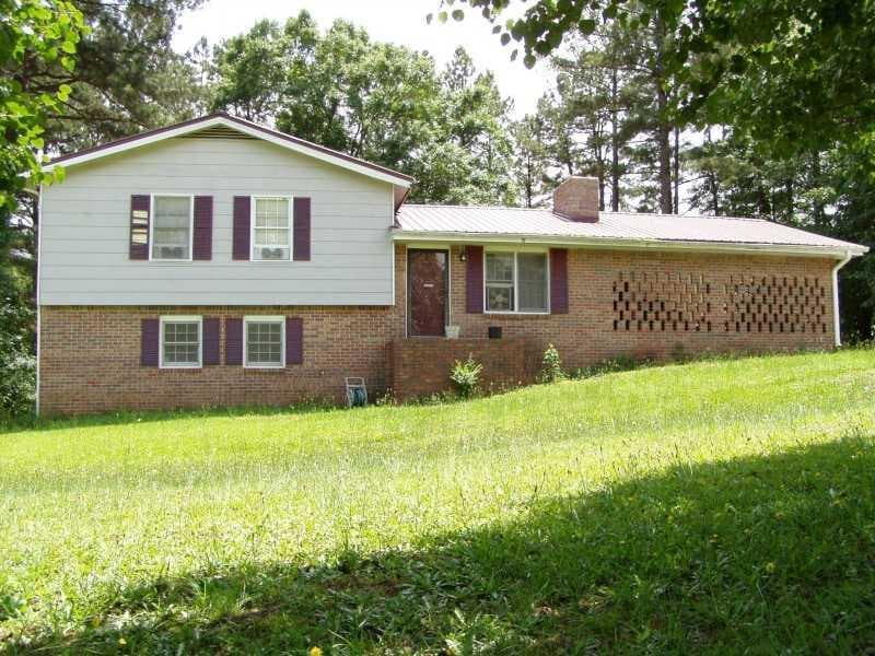 58 W WEDGEWOOD Circle, Newnan, GA 30263 — most recent listing photo