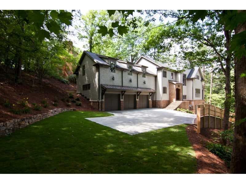 5 bedroom, 4,875 sq ft single family residence sold at 4275 Lansdowne Drive, Atlanta, GA 30339
