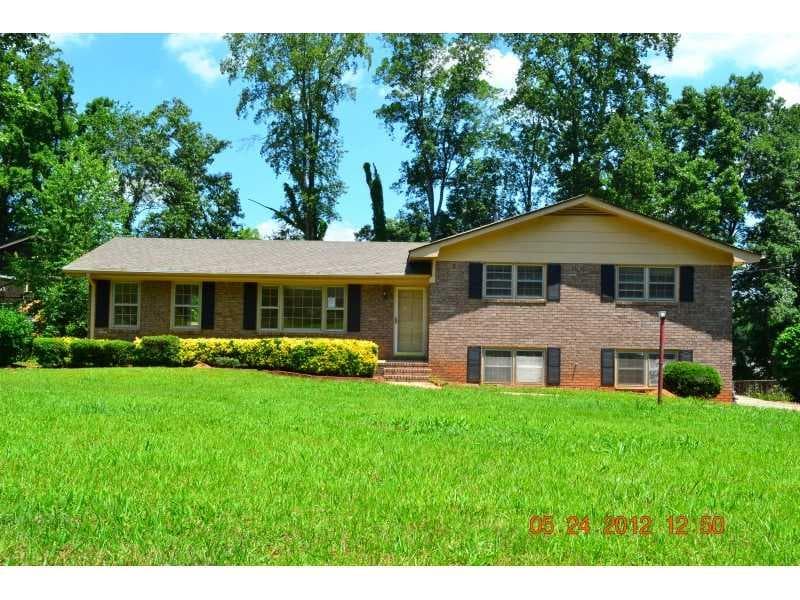 1326 Oakmont Drive, Acworth, GA 30102 — most recent listing photo