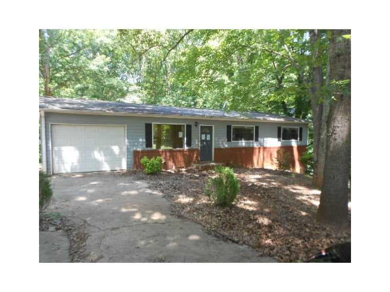 5565 Oak Grove Drive, Acworth, GA 30102 — most recent listing photo
