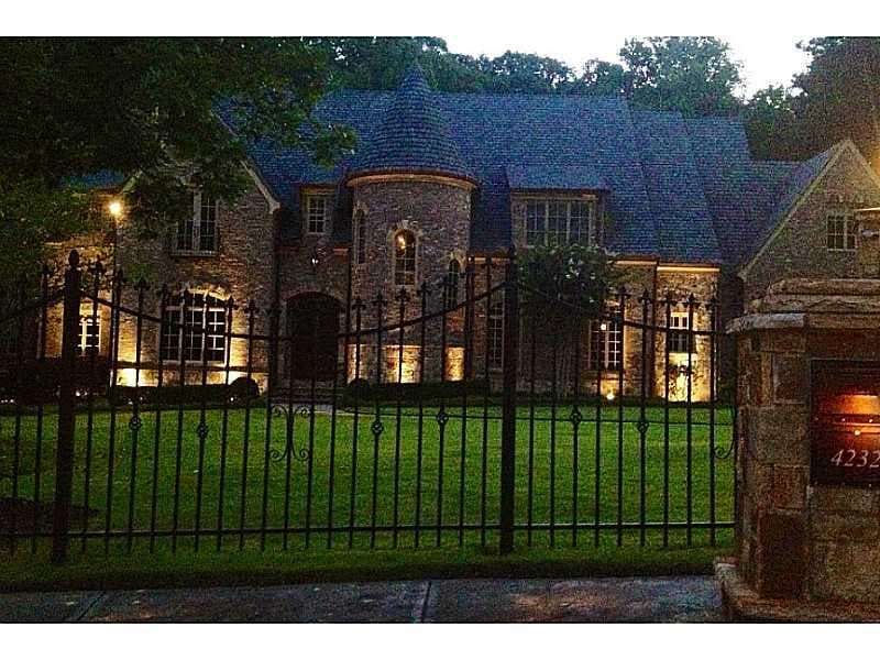 6 bedroom, 14,000 sq ft single family residence sold at 4232 Regency Court, Atlanta, GA 30327