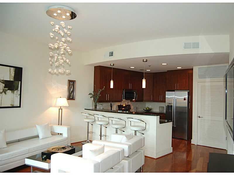 1 bedroom, 790 sq ft condominium sold at 1080 Peachtree Street 1113, Atlanta, GA 30309