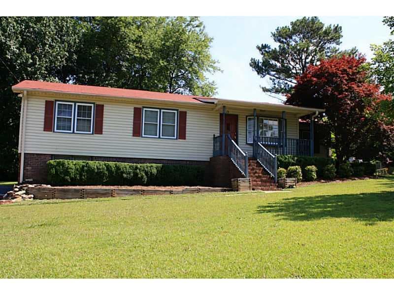 3 bedroom, 1,467 sq ft single family residence sold at 1105 Malibu Drive, Marietta, GA 30066