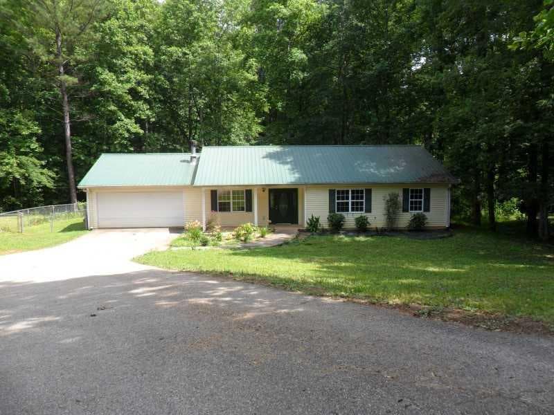 527 Freeman Drive, Maysville, GA 30558 — most recent listing photo