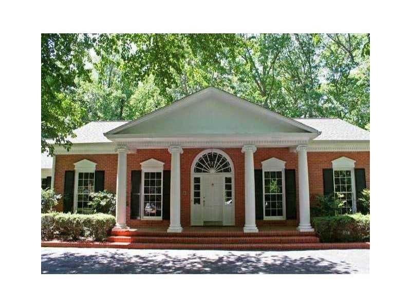 4 bedroom, 3,443 sq ft single family residence sold at 3672 Haddon Hall Road, Atlanta, GA 30327