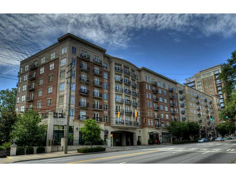 2 bedroom, 1,157 sq ft condominium sold at 2277 Peachtree Road 307, Atlanta, GA 30309