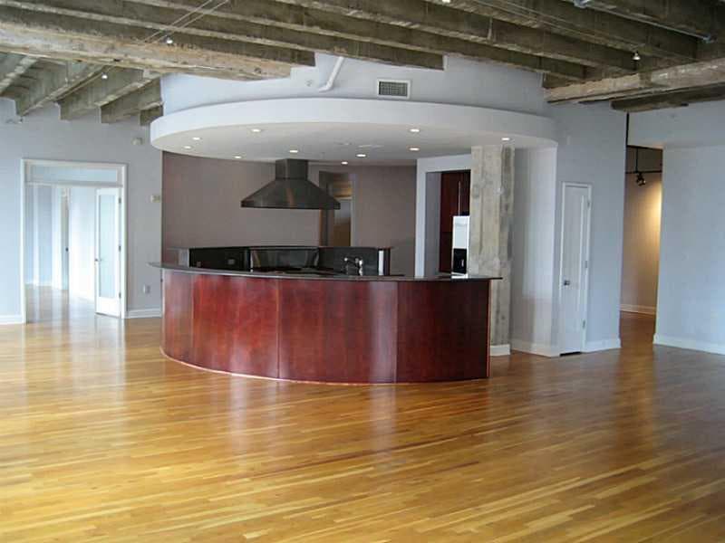 2 bedroom, 2,630 sq ft condominium sold at 90 Fairlie Street 701, Atlanta, GA 30303