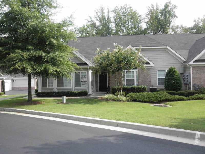 2004 VILLAGE Lane 2004, Roswell, GA 30075 — most recent listing photo