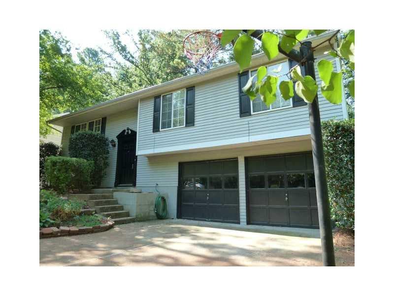 305 Hembree Forest Circle, Roswell, GA 30076 — most recent listing photo