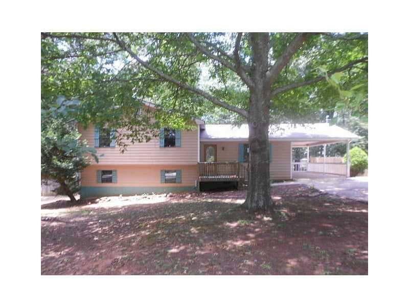 3 bedroom, 1,936 sq ft single family residence sold at 1041 Waverly Drive, Lawrenceville, GA 30046