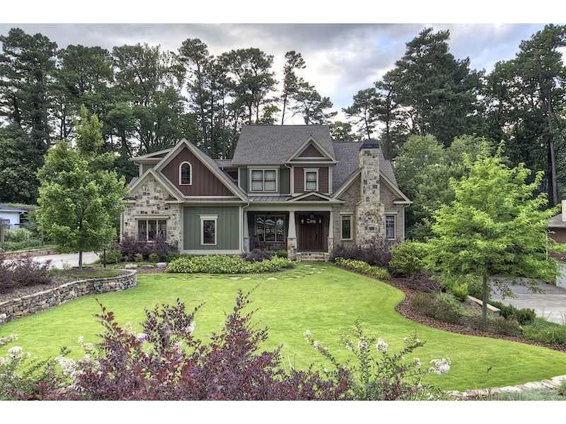 6 bedroom single family residence sold at 1226 Goodwin Road, Atlanta, GA 30324
