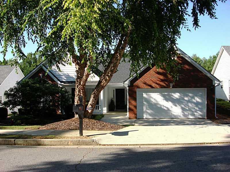 3 bedroom, 1,803 sq ft single family residence sold at 3360 Brook Lea Drive, Lawrenceville, GA 30044